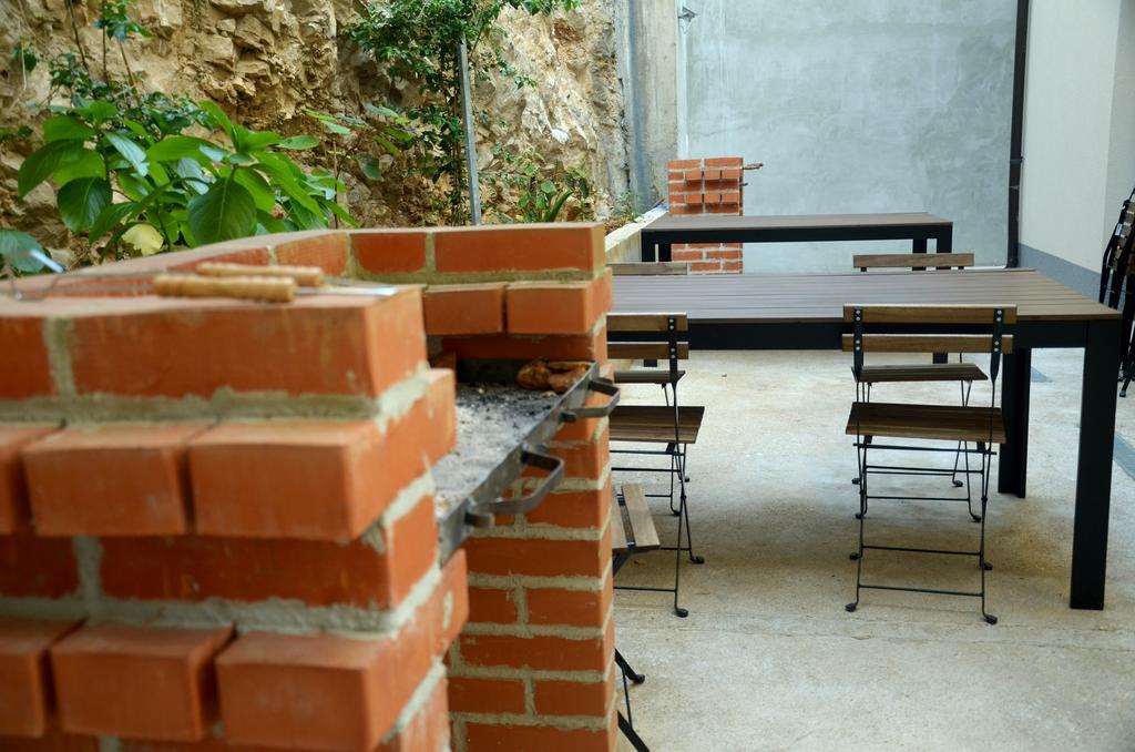 Lozna Residence Postira Extérieur photo
